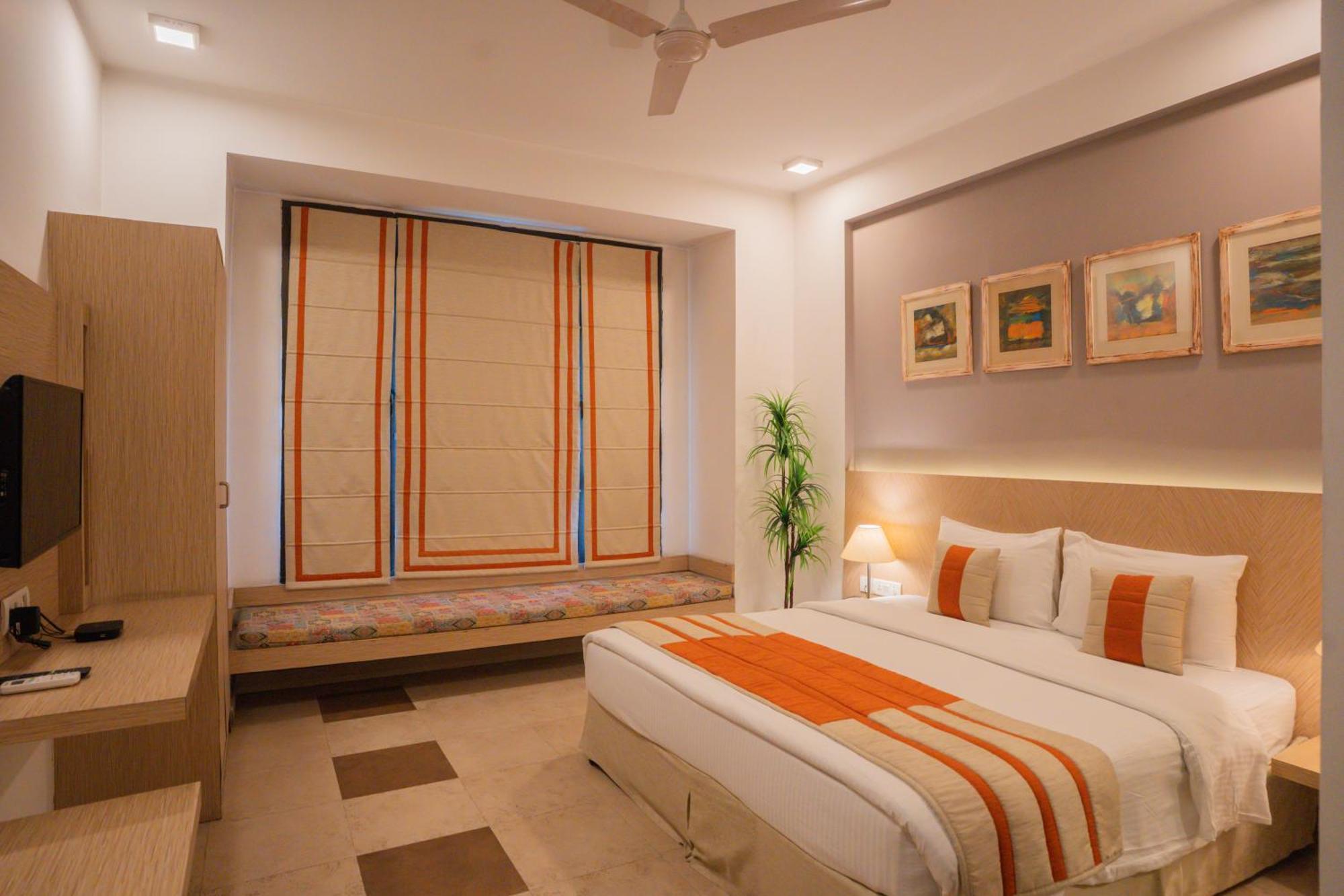 Hotel Ahuja Residency Park Lane Gurgaon Exterior foto